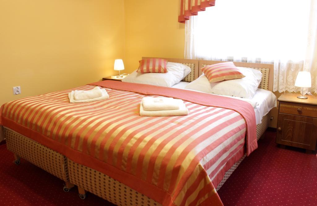 Hotel Dukat Biala Podlaska Phòng bức ảnh