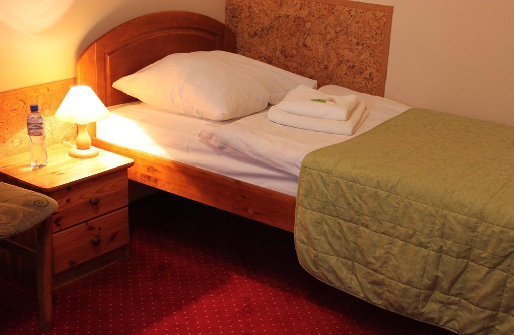 Hotel Dukat Biala Podlaska Phòng bức ảnh