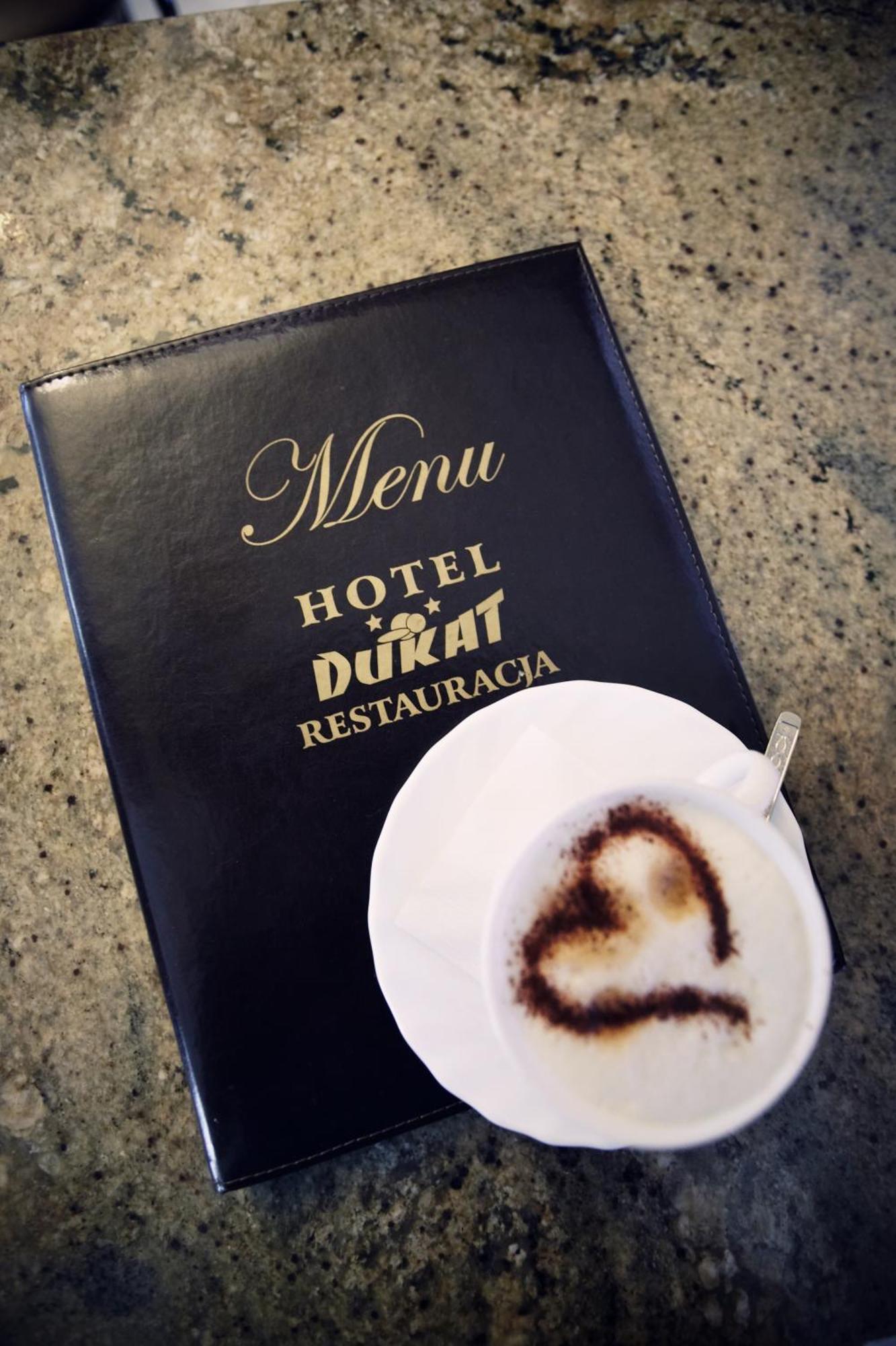Hotel Dukat Biala Podlaska Ngoại thất bức ảnh