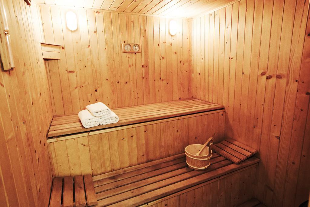 Hotel Dukat Biala Podlaska Ngoại thất bức ảnh